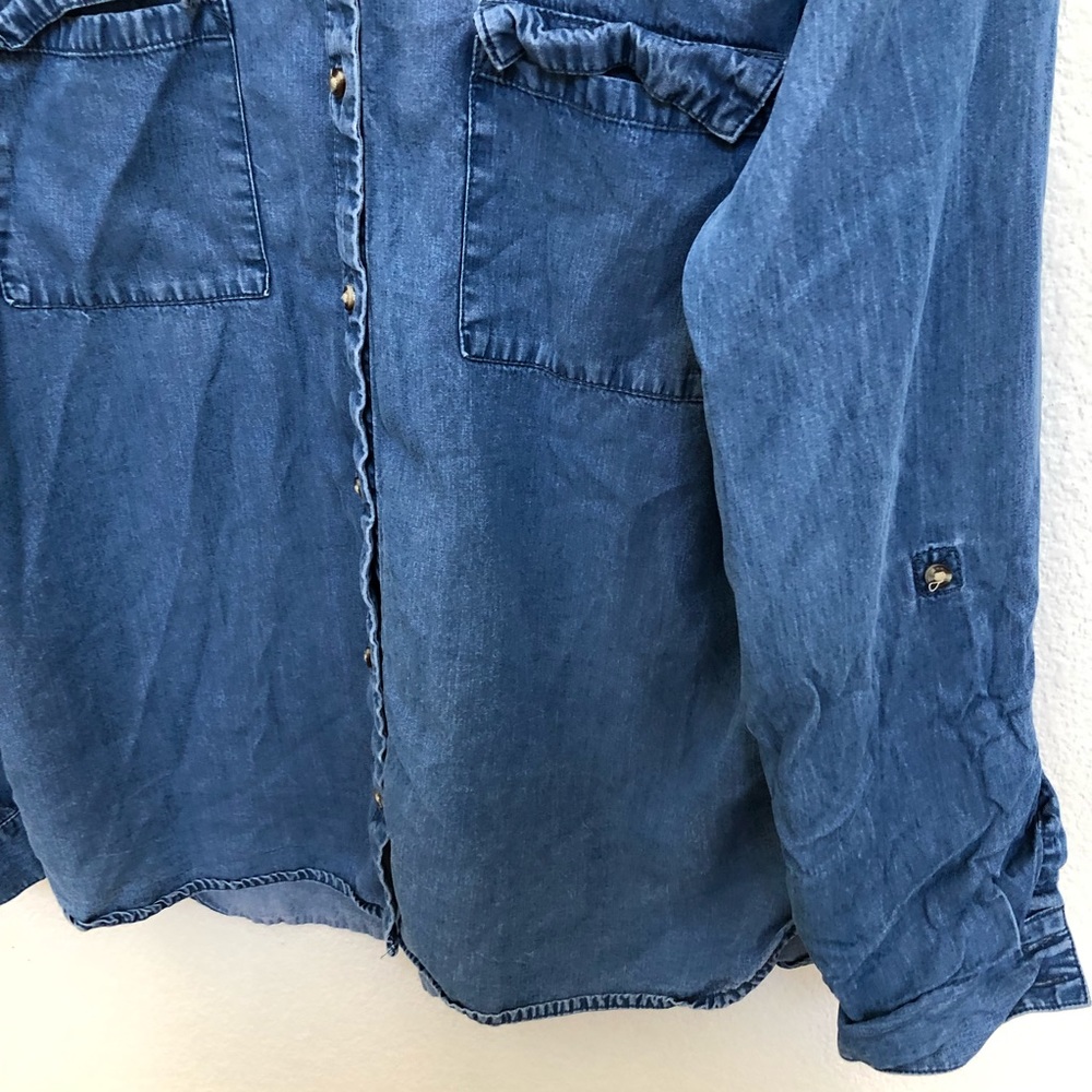 Women's GAP Button Down Chambray Shirt Sz Large L - Picture 5 of 12